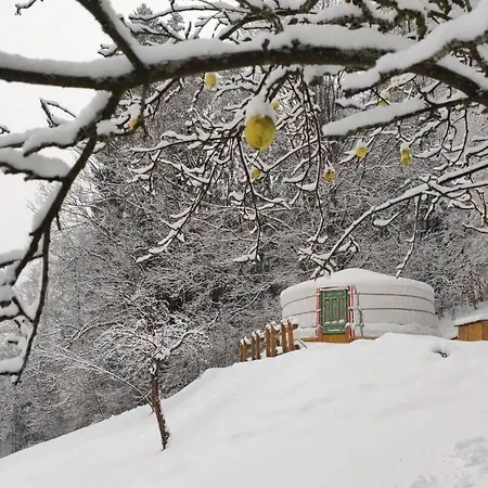 Pokojczech Yurt * Rokytnice nad Jizerou